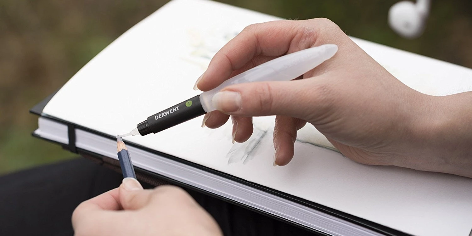 Derwent Waterbrush - Pack Of 3 4 Derwent Waterbrush - Pack Of 3 - Image 2