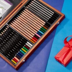Derwent Academy Wooden Box Set Of Coloured Pencils -Painting Supplies Academy Wooden Pencils 6