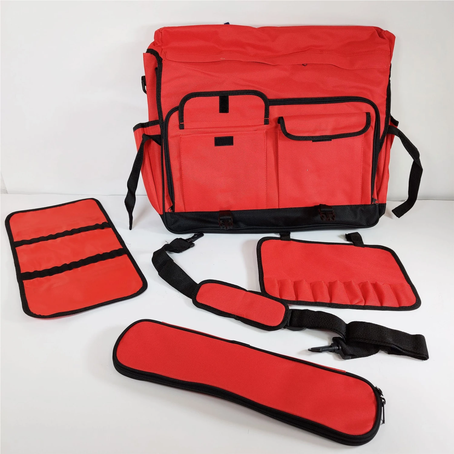 Royal & Langnickel ART CARGO Carry Bag 5 Royal & Langnickel ART CARGO Carry Bag - Image 3